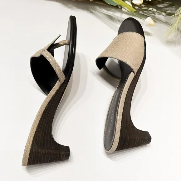 Donald Pliner VIIM Neutral Taupe (Praline) Snake Skin Sandals, NWOT, Size: 7M - Picture 6 of 9